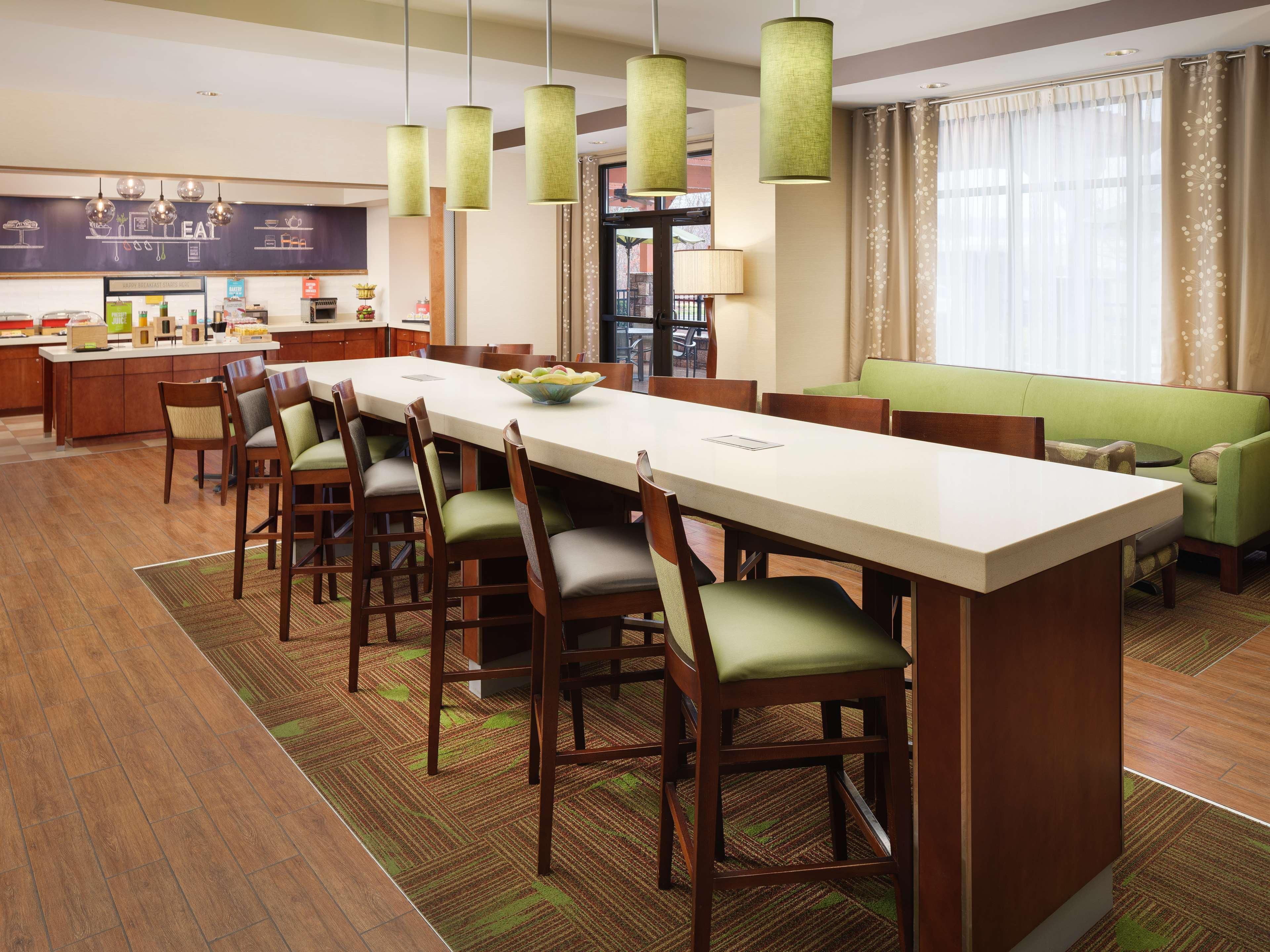 Hotel Hampton Tennessee Cleveland