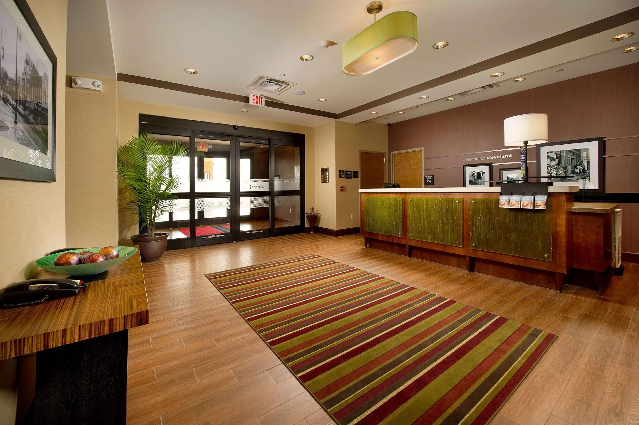 Hampton Tennessee Hotel