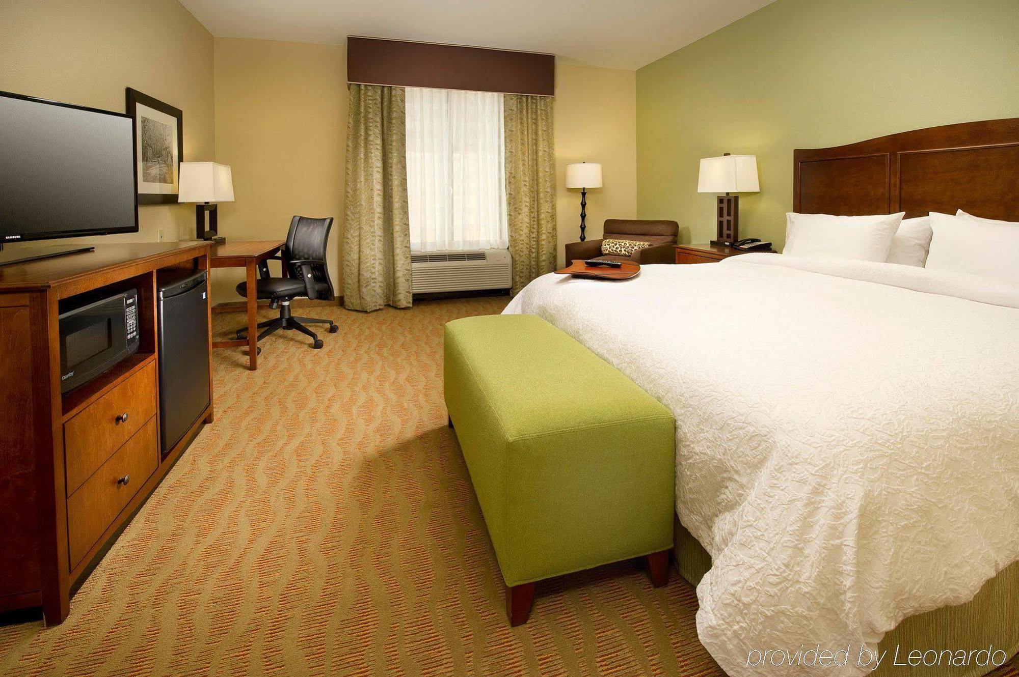 Hampton Tennessee Hotel 3*